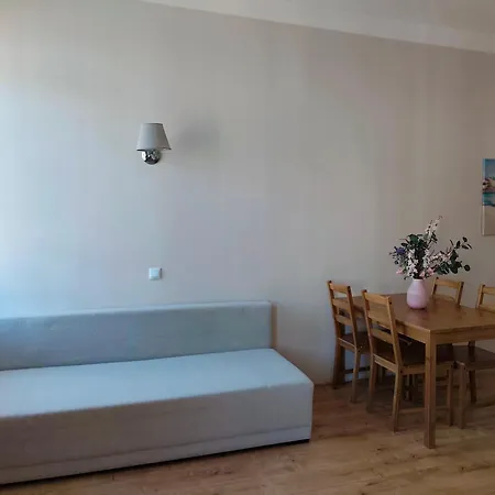 - Vibes, Historic Charm Apartamento Cracovia